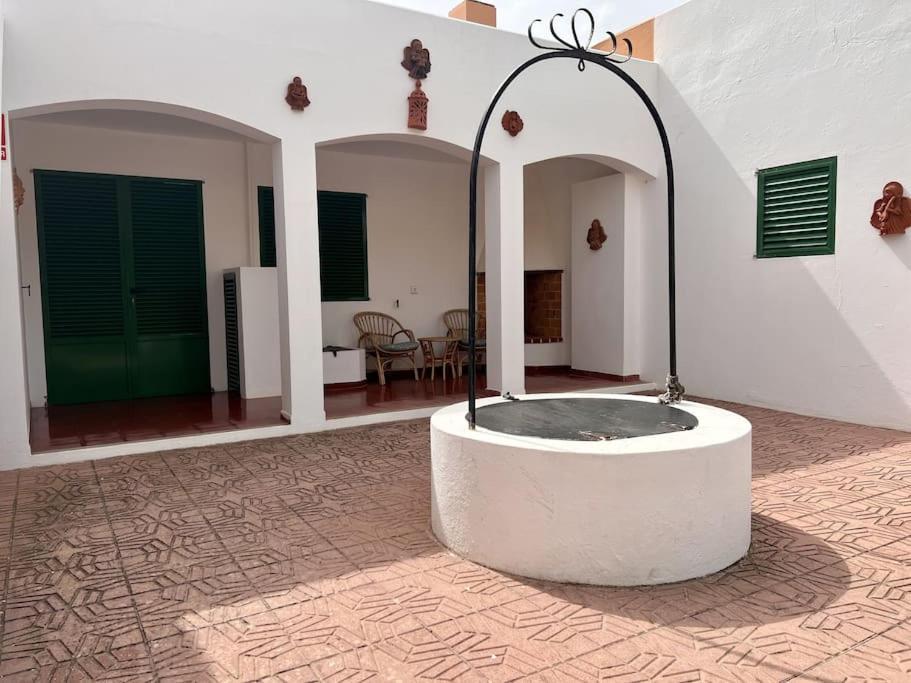 Villa Skiba Es Calo  Ngoại thất bức ảnh