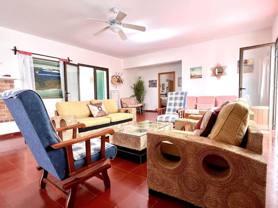 Villa Skiba Es Calo  Ngoại thất bức ảnh