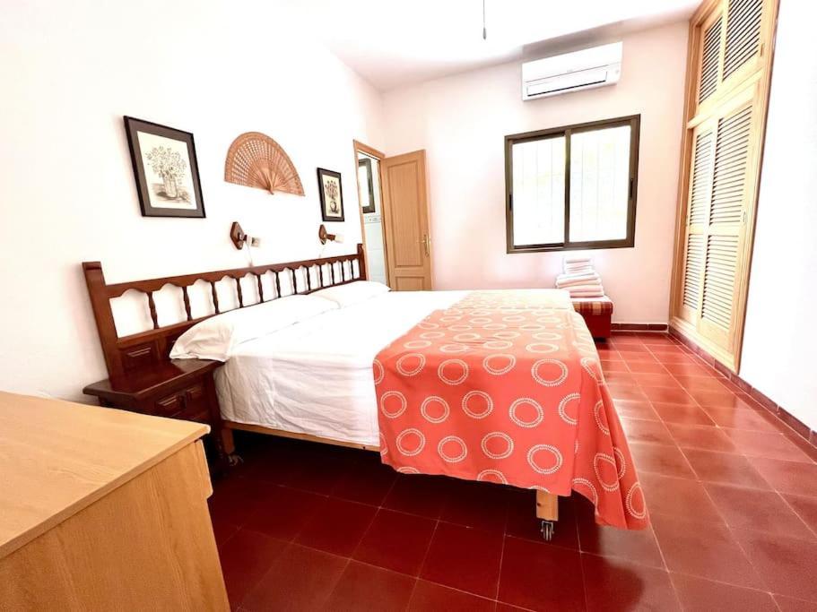 Villa Skiba Es Calo  Ngoại thất bức ảnh